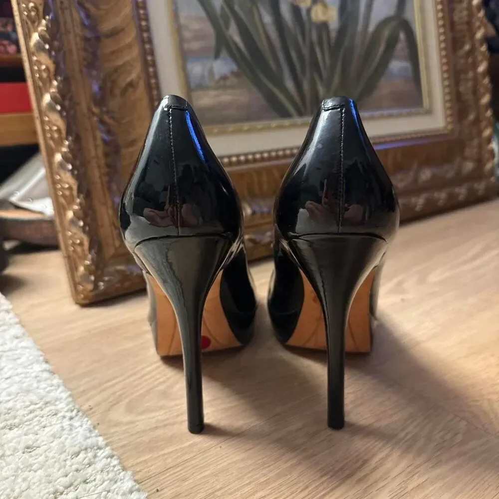 Joan & David Women's Black Heels